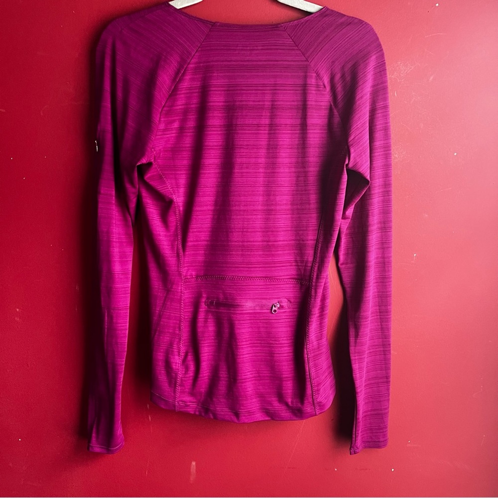 Athleta Ruched Pullover Top - Picture 6 of 12